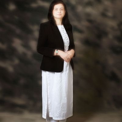 Fa_tahira's profile picture. Advocate | LLM Candidate | Sales Expert | Revenue Generator | Network Builder | Artists | Tenacious