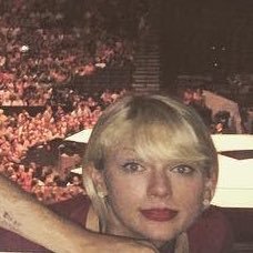 gonnagrowup13's profile picture. swiftie since ‘08 🤍 #1 i hate it here x the lakes enjoyer 🛸