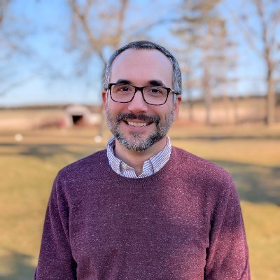 Advocate for food security, social justice, and organizational effectiveness. Executive Director @GleanersFB