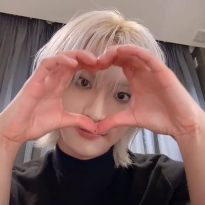 xor_s's profile picture. 