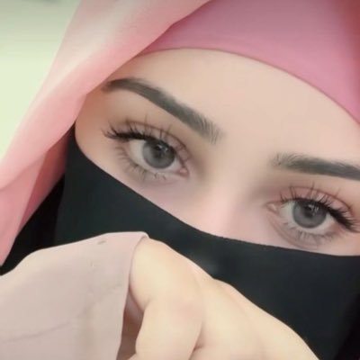 نانه Profile