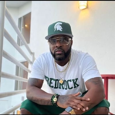 ElleBrooke52549's profile picture. this is my only acunt photography content creator 🎥📷📷📷📷