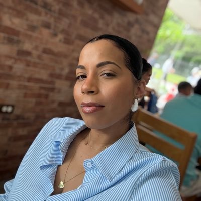 abixthms's profile picture. 