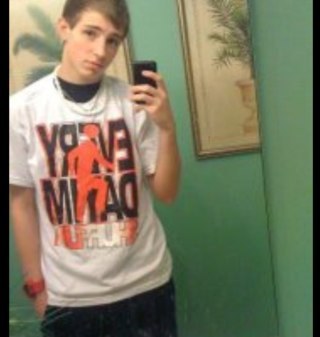 SnapBackSwagg3r's profile picture. #haterswelcome #teamidgaf (: , #teambasketball #teamsingle(; #teamilovehaterz.