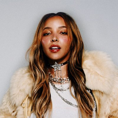 FAN ACCOUNT | Há 11 anos sua 1ª e melhor fonte sobre a POP STAR @Tinashe | Siga: @tinashebrazil e ouça o remix de No Broke Boys ↘️
