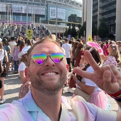 bwllamas's profile picture. Husband, Dad, Disney nerd, Swiftie, part time runner, beer and bourbon enthusiast, sneaker head. The human form of the 💯 emoji