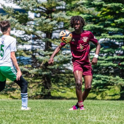 c/o 29' 3.8 gpa
centerback but can also play the 10 or 6
Michigan wolves NAL u15
phone:734-377-9468