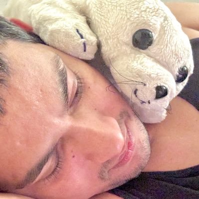 コミックエッセイ「我が夫(せ)はインド人」/国際結婚カップル日常+日本であまり知られていないインド知識・ニュースに時々夫の毒舌交えお伝えします/🥂呑兵衛夫婦の二人三脚制作/ご依頼関係は▶️ sari.tsugomori@gmail.com
