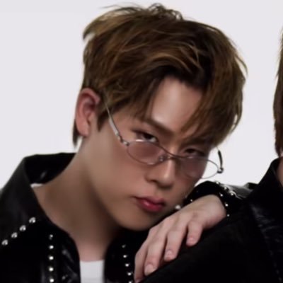 monwenee | p1h • xlov • wayv • atz • tbz • psyfe | fan account