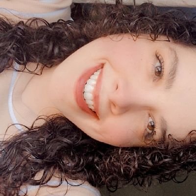 __yabs's profile picture. Todo puede suceder en el camino por recorrer