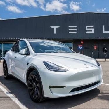 Entrepreneur
🚀| Spacex • CEO & CTO
🚔| Tesla • CEO and Product architect
🚄| Hyperloop • Founder
🧩| OpenAI • Co-founder
👇🏻| Build A 7-fig https://t.co/ZKiQbIAZrJ Business