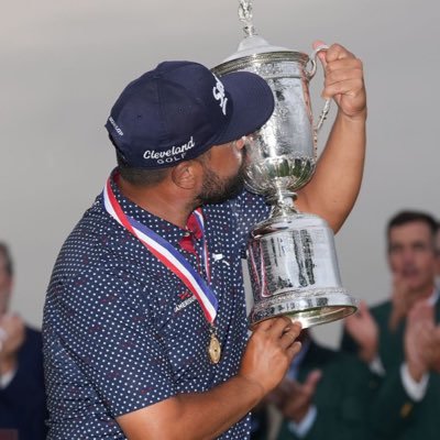🥇Tracking and following the 2025 US Open Champion 5️⃣Professional Golf Wins and 2️⃣x PGA Tour Winner.