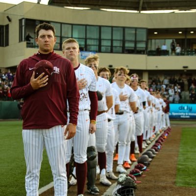 Currently living the Glory Days... Aces💜 Tribe🏹 Cougs🐾 Barstool Athlete⚾️