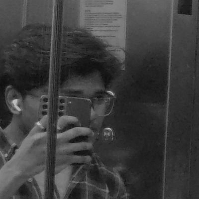 b_nil3sh's profile picture. Paani wala hisaab.