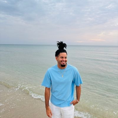 educator • ucf/fiu alum • 9 countries traveled