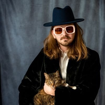 kylethompson32's profile picture. 