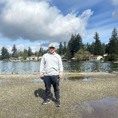 elramo213's profile picture. 🤝