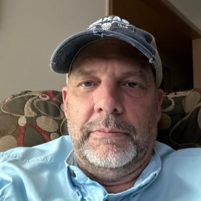 Navy Vet that loves God!.. family..and this country!..God Bless America! and the American People! 🇺🇸