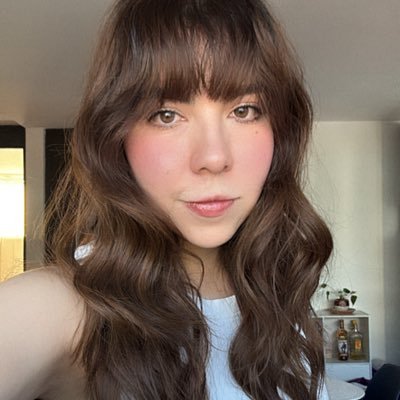 haIe_bopp's profile picture. Professional dreamer, still photographer and film director. 🎬📷🎨💫