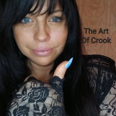 Creative, Poet, Designer, Single, MuM,
🤍🐏🤍, Naughty, Work hard, Positive vibes, Broadcaster, 🎵Hiphop, 🇳🇱 the Netherlands 💋