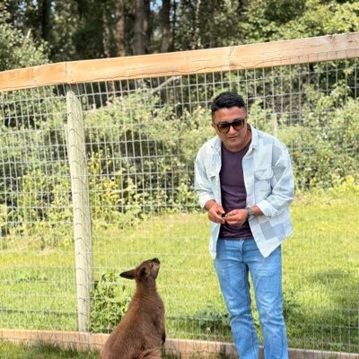 घाम छाया जस्तै हो यो जीवन सके माया गर्नुस नसके घृणा कसैलाई पनि नगर्नुस ! सबैलाई मुटु भरिको माया छ । ❣️❣️💟