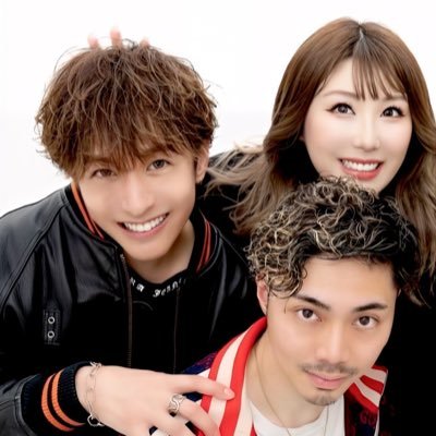 LIBPLUSJJM's profile picture. それぞれが全く異なるスキルを持つ"本格派男女グループ" 全員がソロでも活動し、個々のスキルを活かしているのでぜひ個々のアカウントも見ていってください。@kubota_sho0602 @Arisarisu @lil_kenta_lil