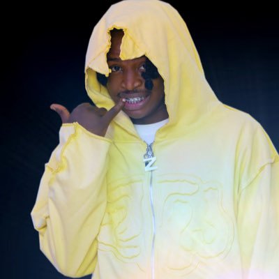 yourscokeboy's profile picture. 