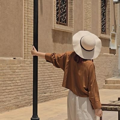 nana_twstt's profile picture. فا.لو کردید بک میدم