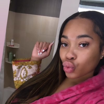 Domme ✨ | 📍NJ / LV Based | IG: arieldiariess | Mzarielfigurez916
