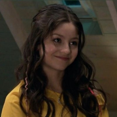 evie4leah's profile picture. Leonor
Just a girl with big and many dreams. 🩵
I love iCarly, Victorious and Soy Luna FOREVER
Carsonator since 2016 🩷