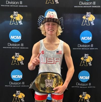 🏈🤼♂️🏃🏼♂️ /
2027' /
130lbs-🤼♂️ /
5'7 /
Bench 150 /
Squat 250 /
Clean 195/
40 yard dash 4.60 /
3.9 GPA /
2x Semistate qualifier /
#Uncommitted