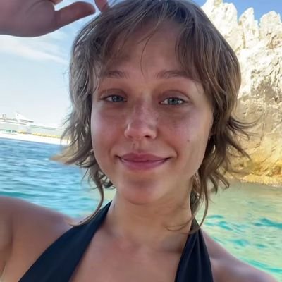 AmandaWill8660's profile picture. single
