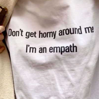 loltu_w's profile picture. massage therapist 💞