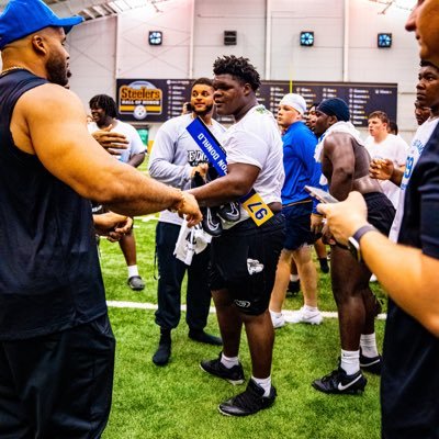 PR Football| CO 27’| 6’2 | 315 lbs | 3.1GPA| email: webbdajour8@gmail.com|DT| HC: @Coach_LeDonne| Honorable mentions| 1x WPIAL CHAMP| @7twice 5v5 coach |