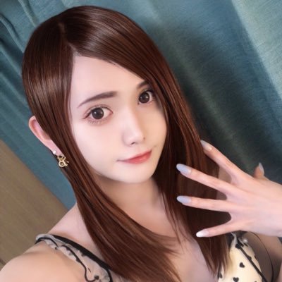 かわいい物が大好きなジェンダーレスなMの男の娘です👸🏻🧸💗男の娘や女装や中性的な人が好きな人は仲良くしてください🐶お店はもう辞めました👼🏻フォローめっちゃ嬉しい^ᴥ^髪は自毛です🙋🏻♀️絶対に秘密厳守🤫DM待ってるよ🫶🏻🎀 服、美容、カフェ、映画、音楽、アイドル、筋肉が好き💖