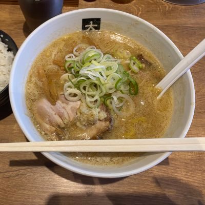 dzou2023's profile picture. 