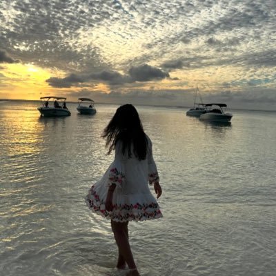 its_memez's profile picture. عامل الناس كما تحب ان يعاملك الله ❤️ المرقاب⚖️ اللهم إرحم أبي #مشعل_الجطيلي ❤️يَا كثر حبكَ بقلبي ، وَيَا حلو قلبي فيك❤️#A♓️