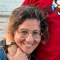 Periodista de El Periódico de Catalunya. Especializada en Educación. Amatxu con alergia a la pseudociencia.