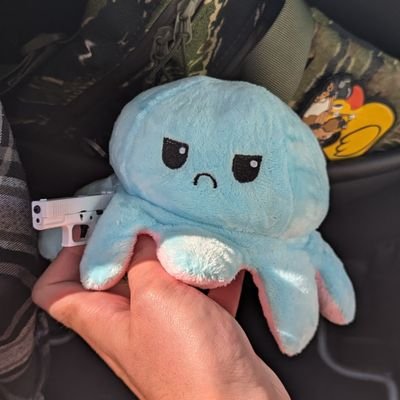 _ihorrrr's profile picture. друг всіх котів.

https://t.co/BKLPeRAxxp