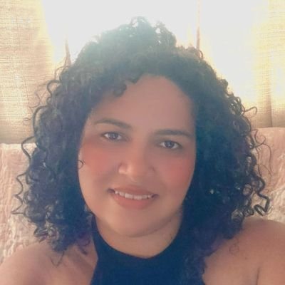 JulianaBzt's profile picture. 