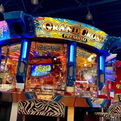 いろんなメダルゲームで遊んでるメダルゲーマー!最近はホリアテール、カザーンヒョーザーンにどハマり中。京都と滋賀近辺のゲーセンに居ることが多め(?) めっちゃ気軽に絡んでください!