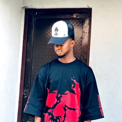 DominicWaj37116's profile picture. 