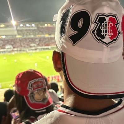 a vida me fez @santacruzfc e o @santacruzfc me fez de otário