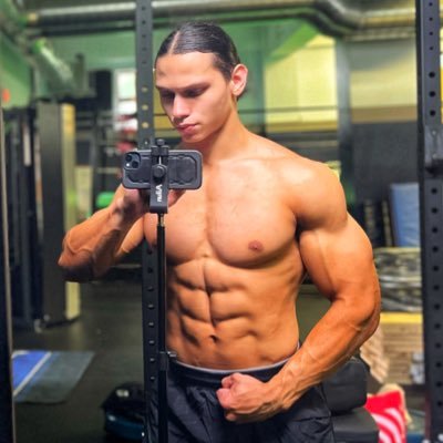 | 23 y/o | 🌎”Gods Greatest Creation”🙌🏻 |Professional Wrestler🇺🇸🇬🇧| @AnimalPak Ambassador | Trained by @neprowrestling |