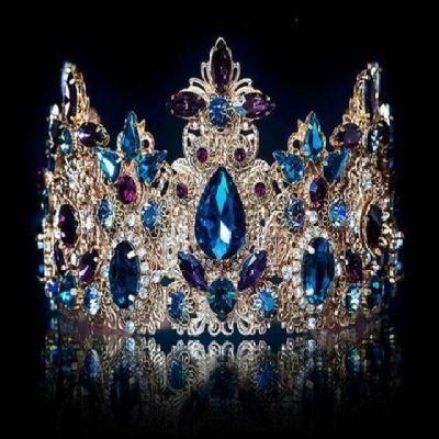انسانة مغربية امازيغية بسيطة احب المرح وطموحة احب العدل اكره الاشخاص المزيفين اعبر عن رايي الخاص