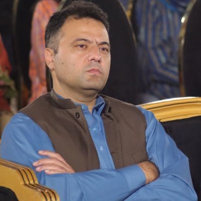 Economist challenging status quo. Vlog's @ Cafe Iqtisaad. RTs NOT endorsements! Media:DAWN,NEWS,TFT, VOA, BBC and others. Jets, Gemstones and History.