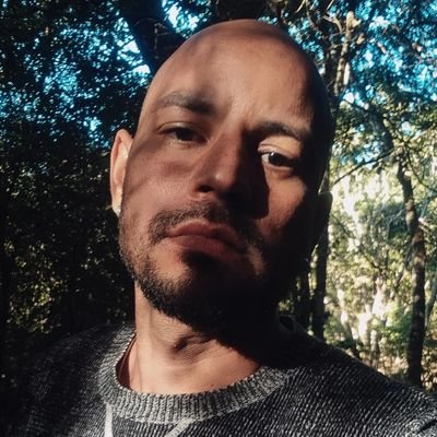 ⚠️PERFIL ADULTO⚠️
Seja bem vindo ao meu lado B da vida.
Conteúdos impróprios para menores 🔞
Conteúdos próprios.
A procura de uma diversão a mais 😎