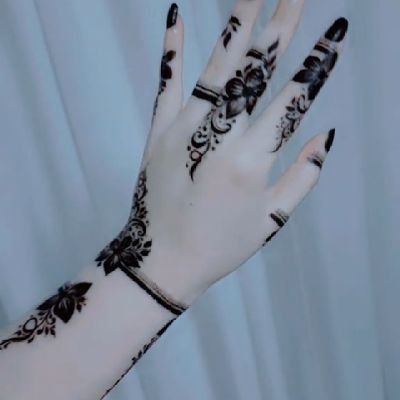 بيت النقش الصنعاني والخليجي
صنعاء جولة 45خلف مطعم الخطيب
للحجز والاستفسار _