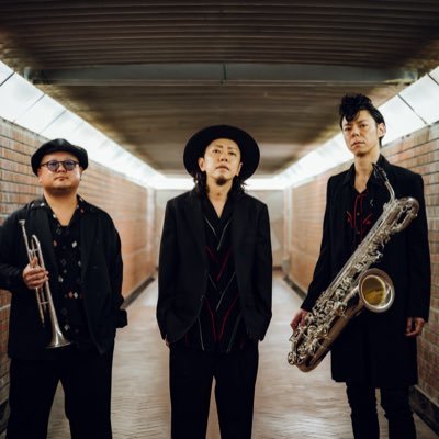 CircusSoli59701's profile picture. Solitary Circus are Keita Aoki (B.Sax) Yusuke Orita (Tp) Takao Ito (Drs) https://t.co/8QVp7JrjF2