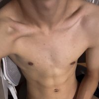 bozo (@r_rewnzo) 's Twitter Profile